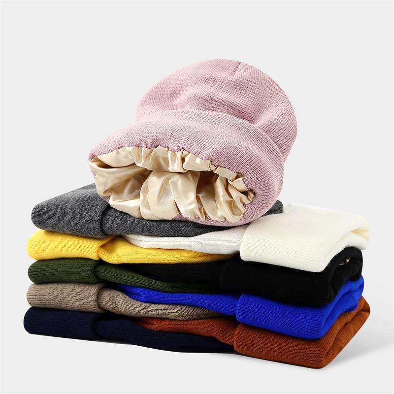 Unisex Satin Lined Anti Static - Beanie Cuffed Knit recensie en prijs